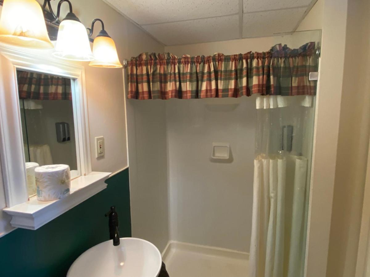 Bromley View Inn Bondville Dış mekan fotoğraf
