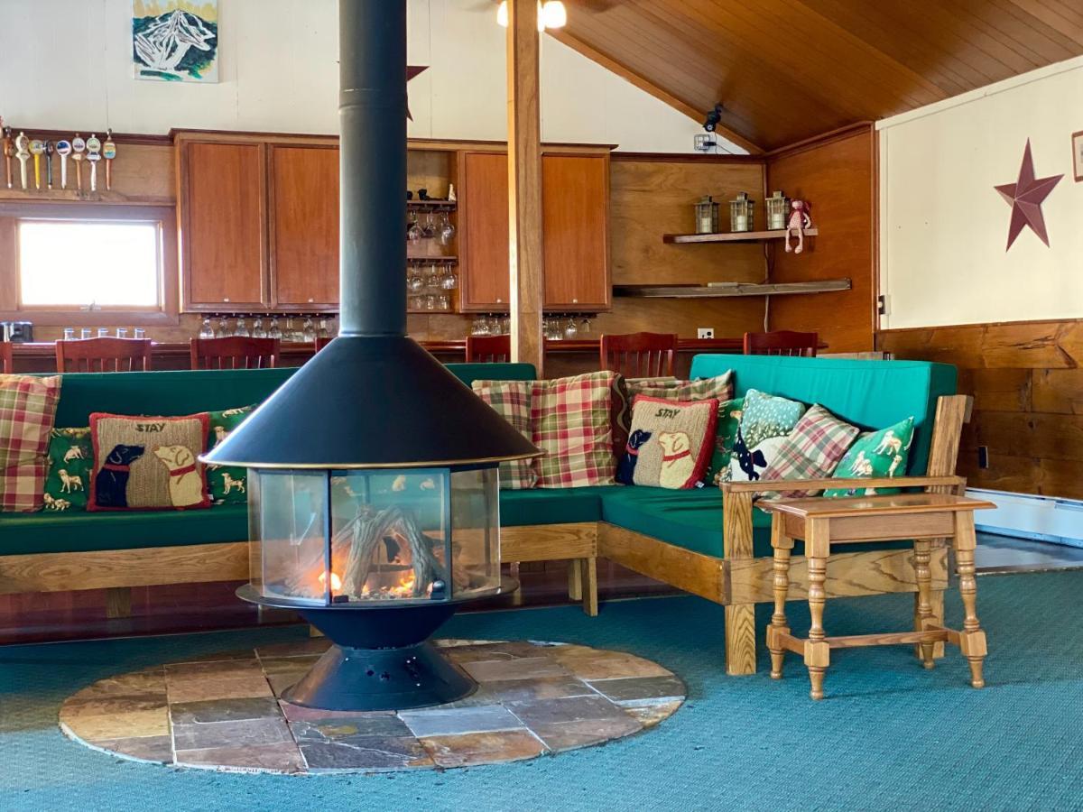 Bromley View Inn Bondville Dış mekan fotoğraf