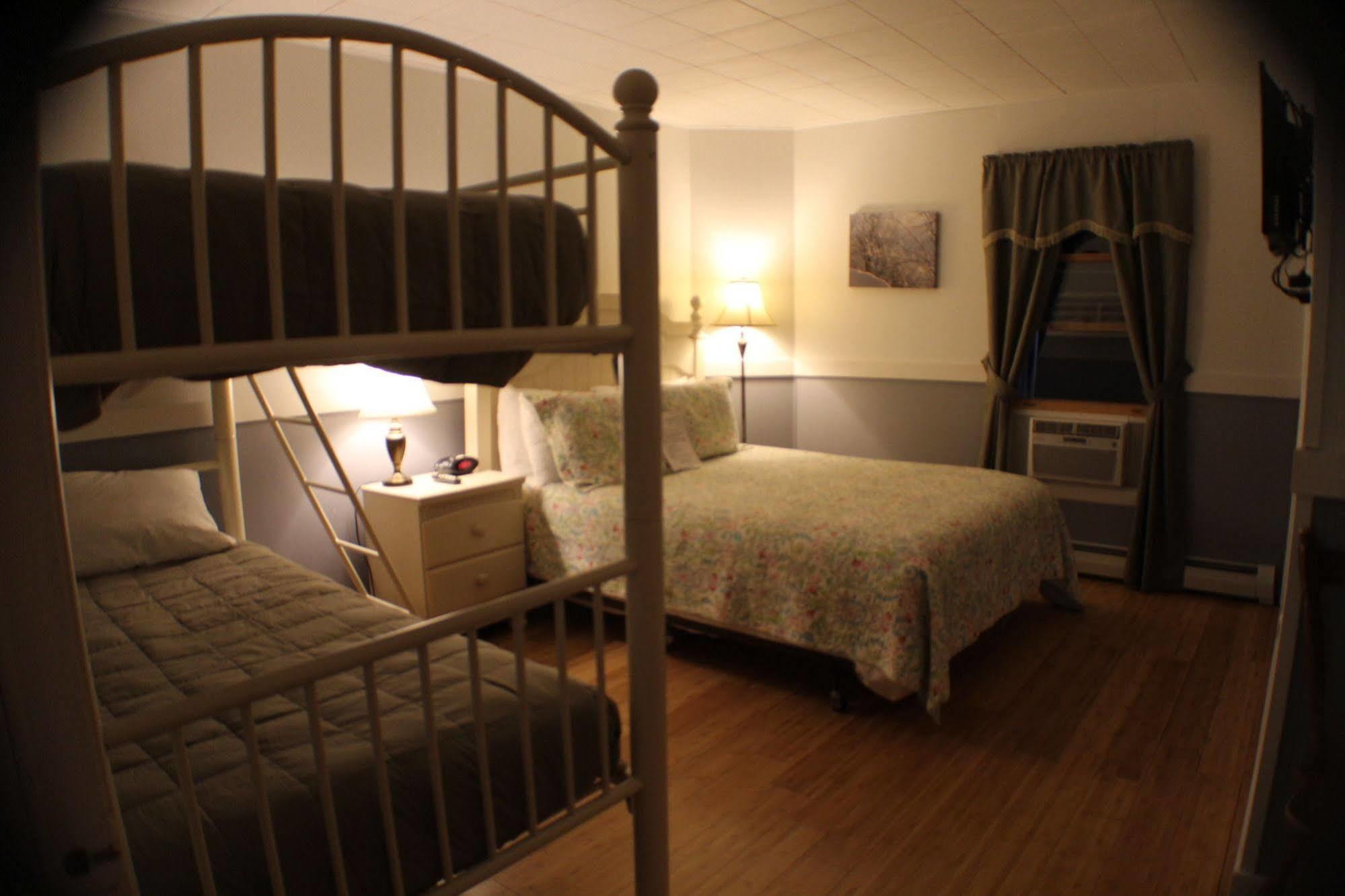 Bromley View Inn Bondville Dış mekan fotoğraf