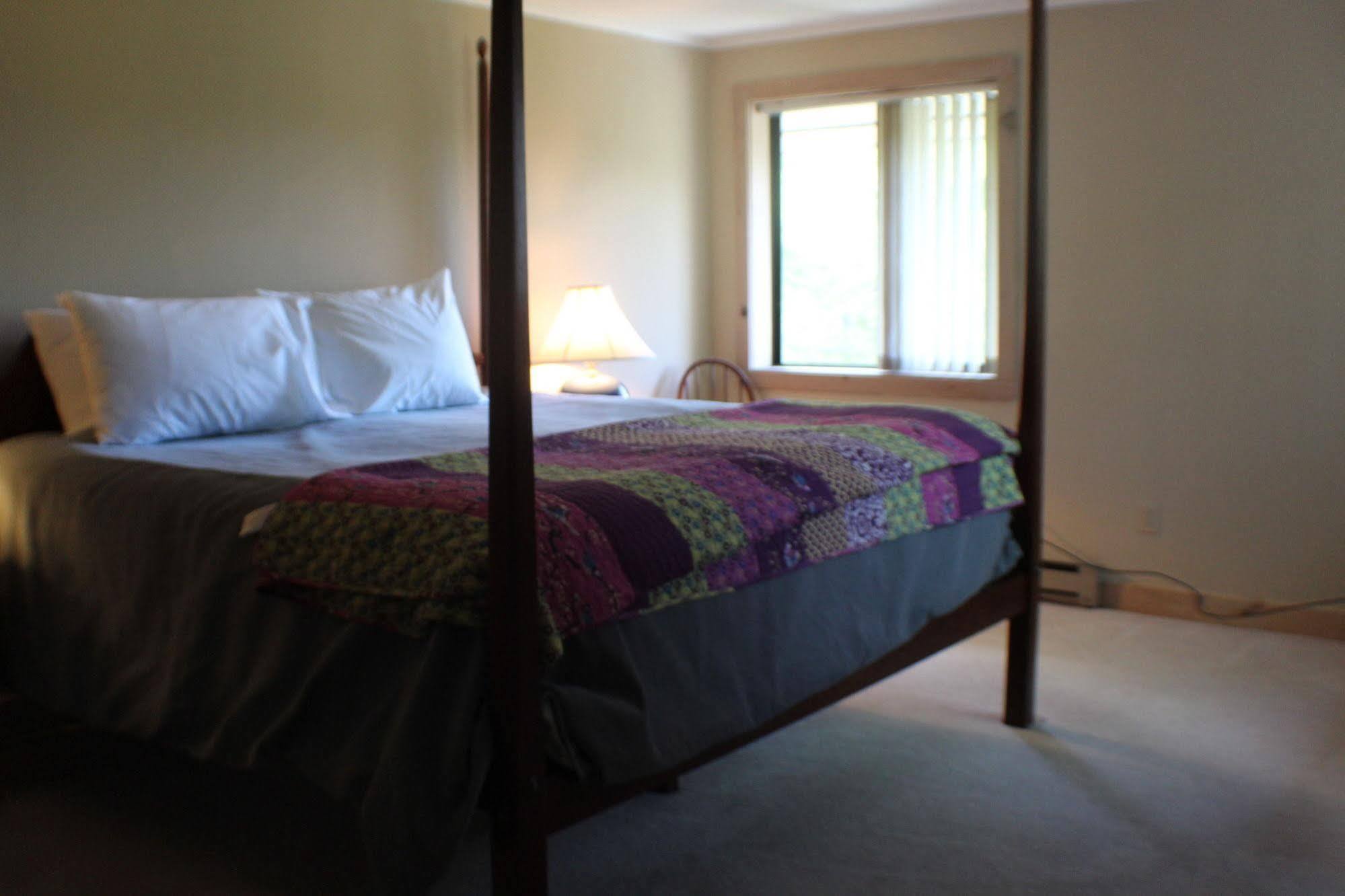 Bromley View Inn Bondville Dış mekan fotoğraf